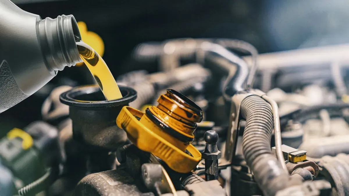 Oil changes image background image