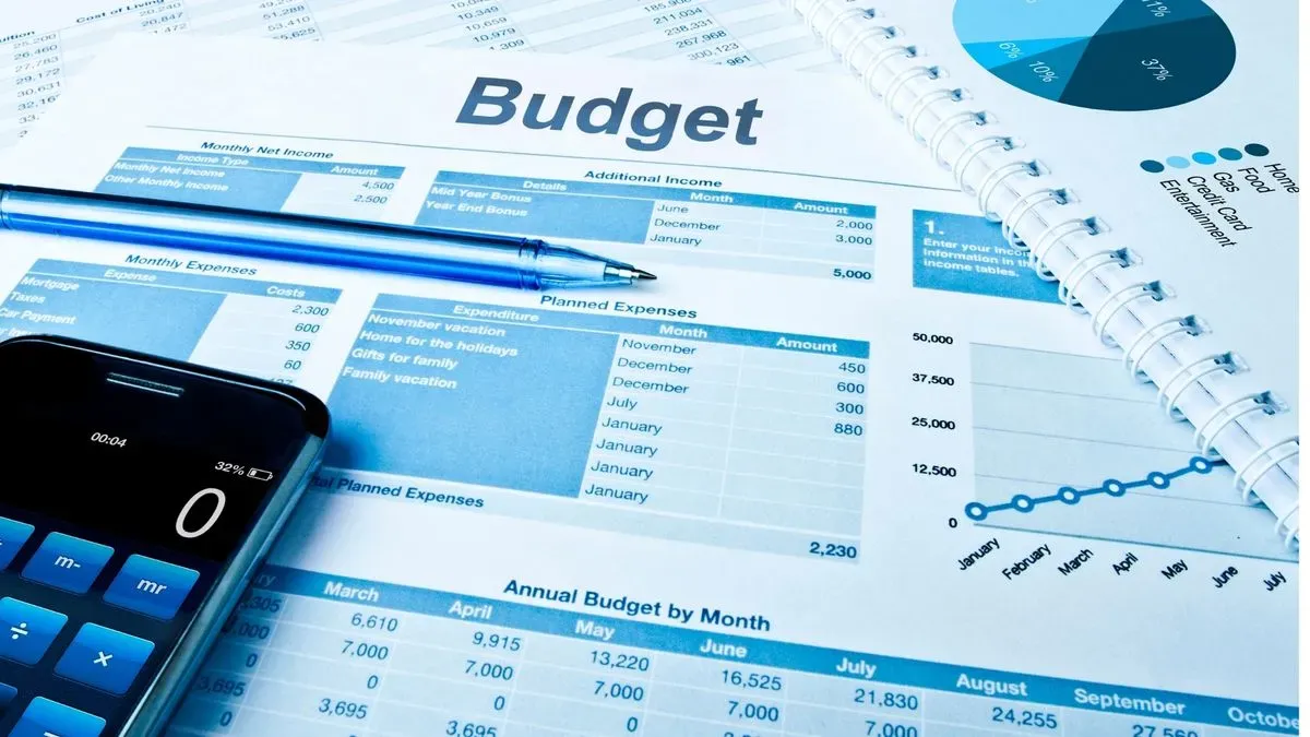 Budgeting image background image