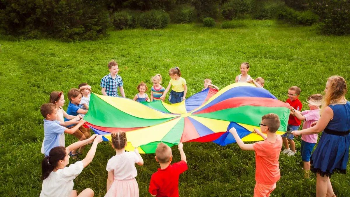 Holiday club image background image