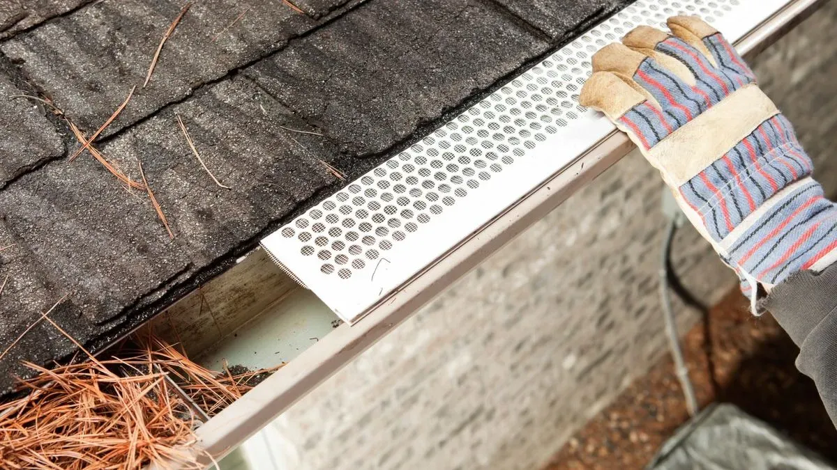 Roof inspection image background image