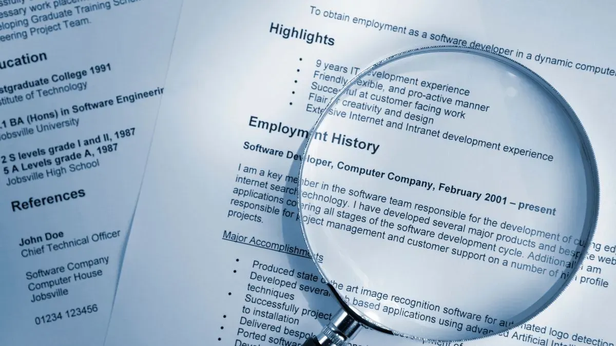 Resume Screening image background image