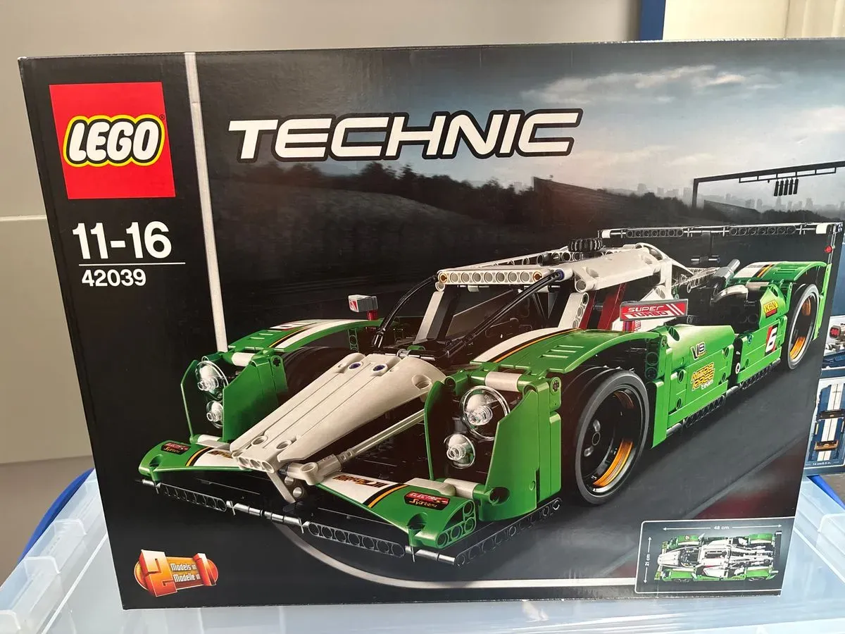 8218383594735-kxzjpnjy2jwg3yv5kmz9-image thumbnail image