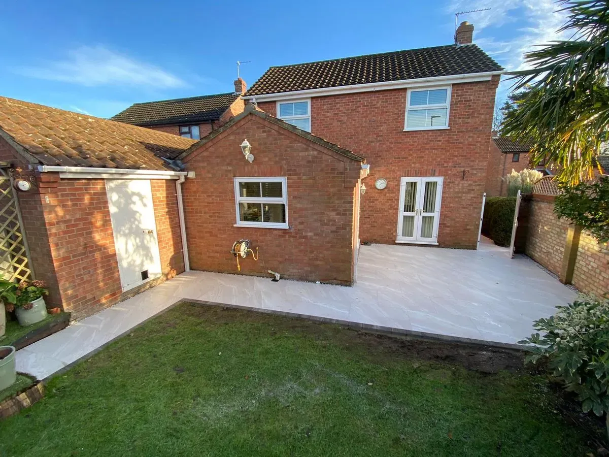 Resin-bound driveway completed in Attleborough