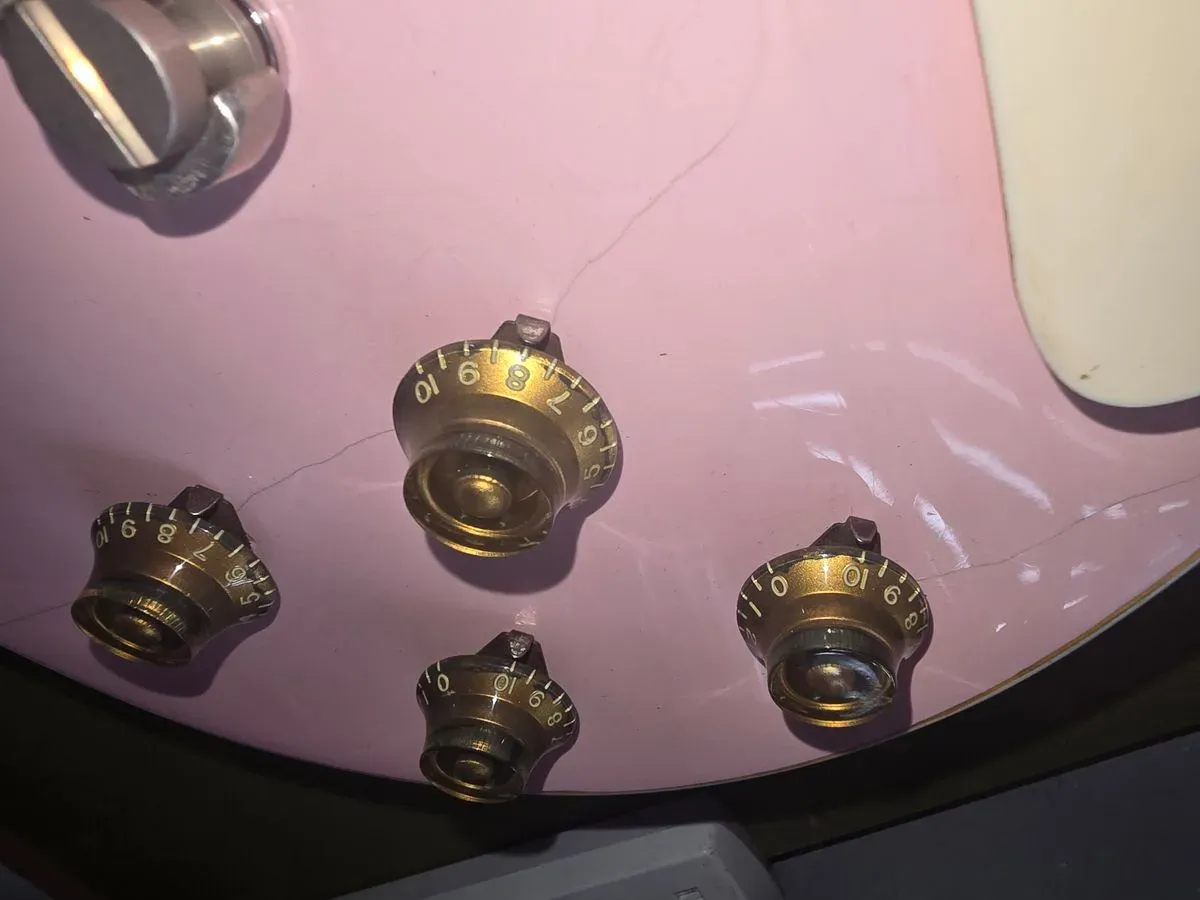 Gibson Les Paul Shell Pink Re-finish and Re-fret3