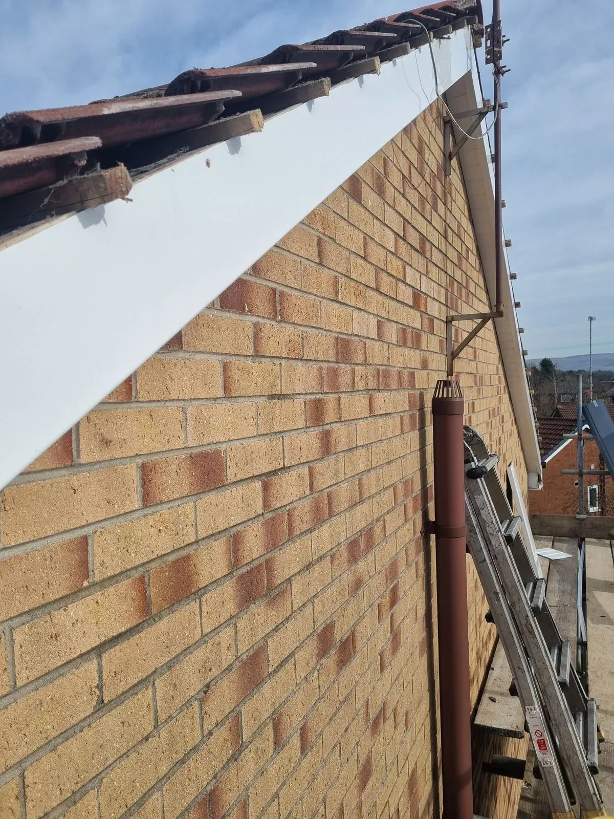 Roof maintenance image background image