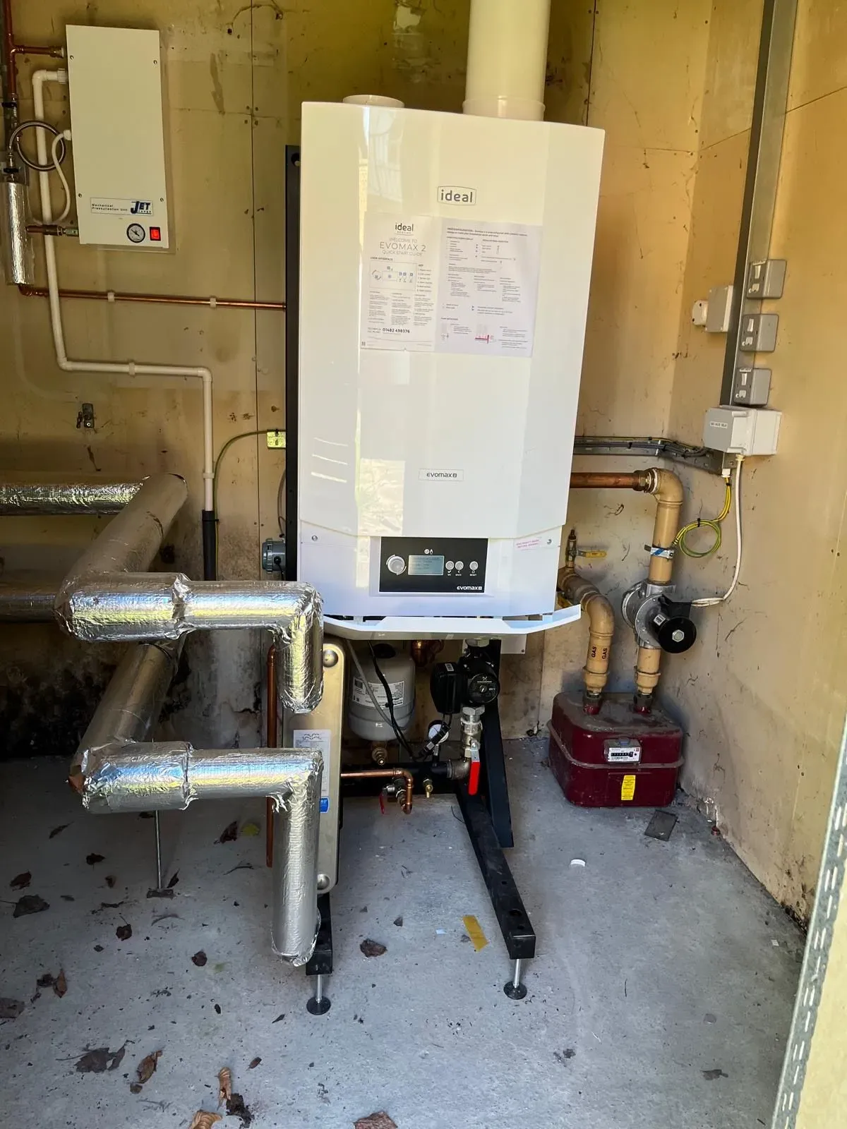 Boiler installation image background image