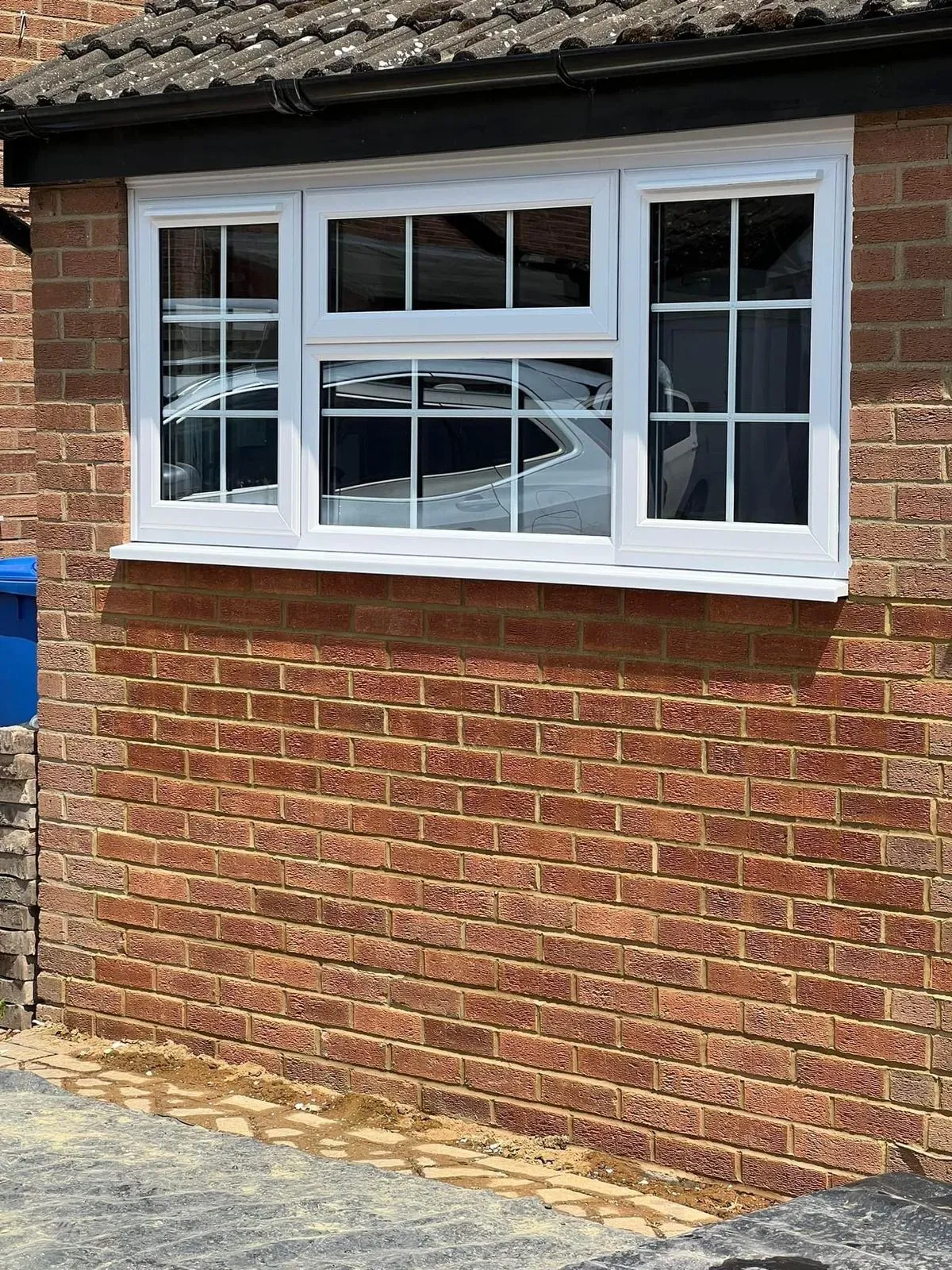 <h3><span style="color:white">Garage conversions </span></h3> image background image