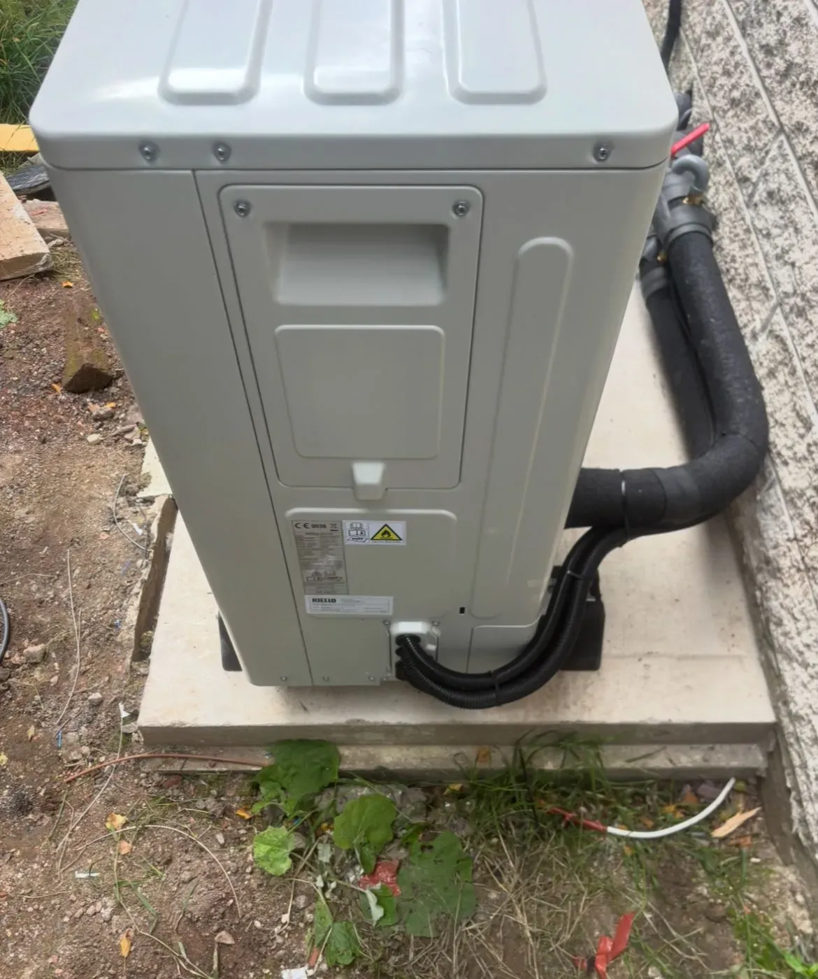 Air Source Heat Pumps image