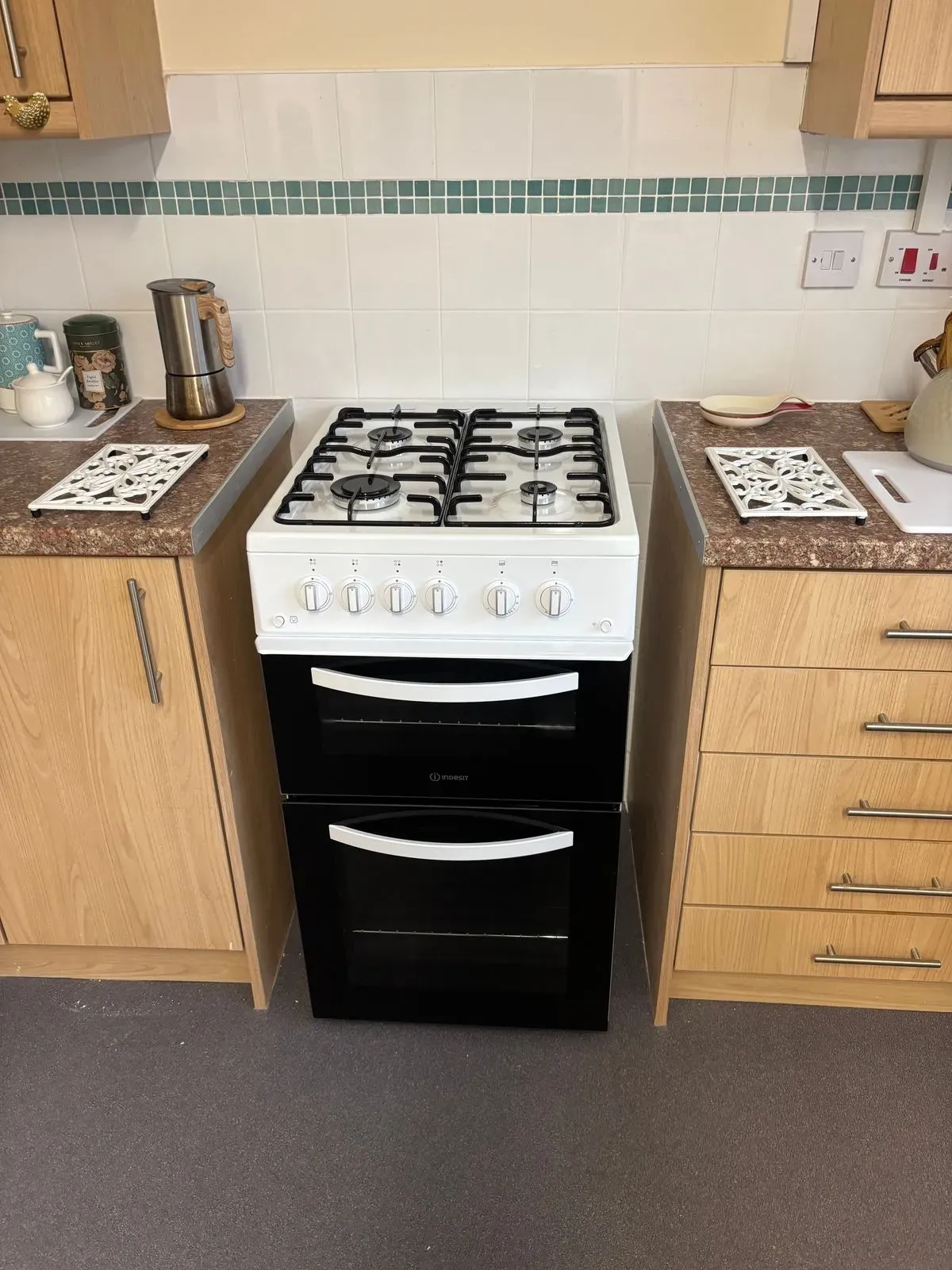 Gas appliance installation image background image