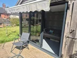 Safety glass supply and installation image