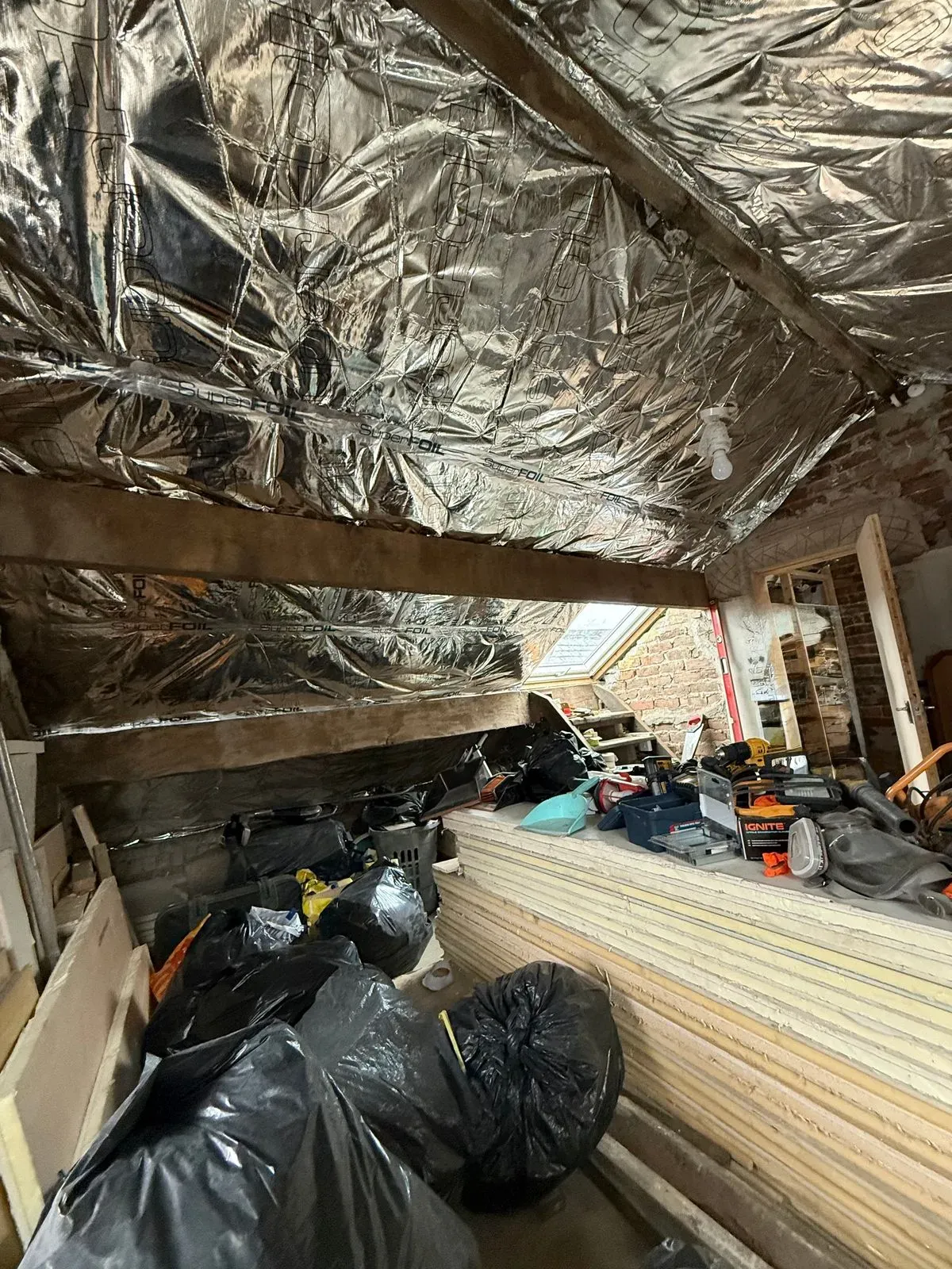 Superfoil image