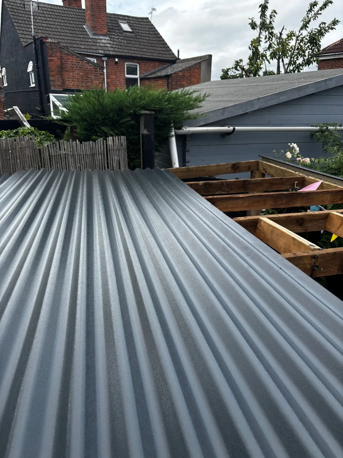 Flat roof repair image