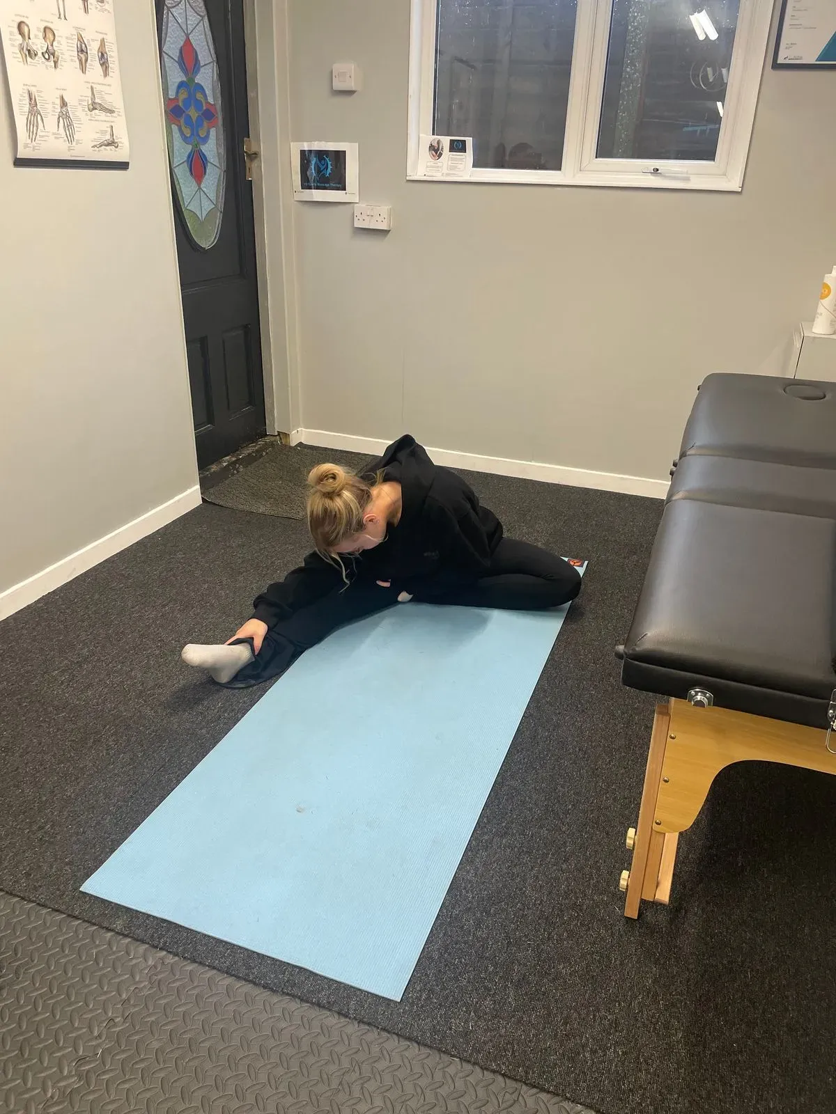 Stretching techniques image background image