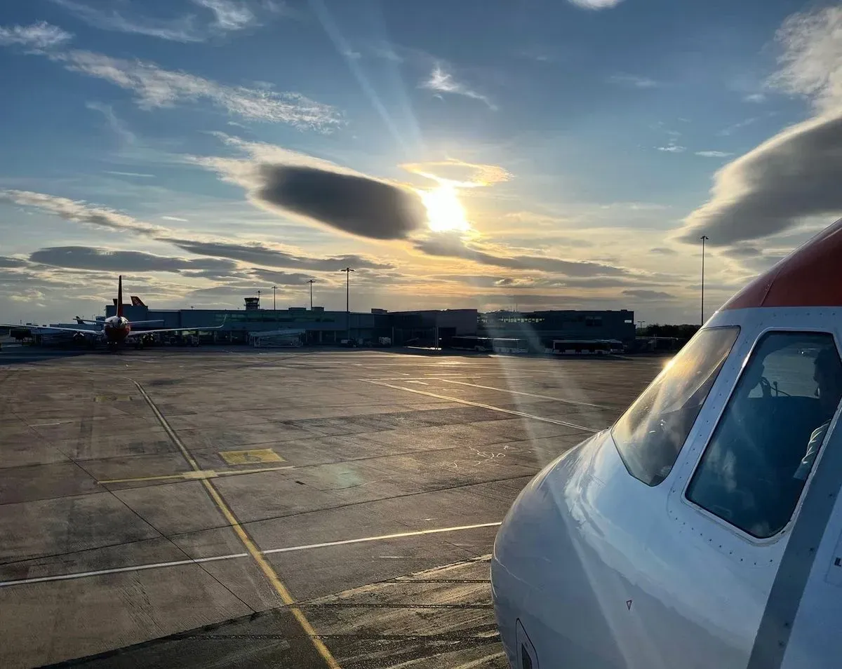 Flight booking and management image
