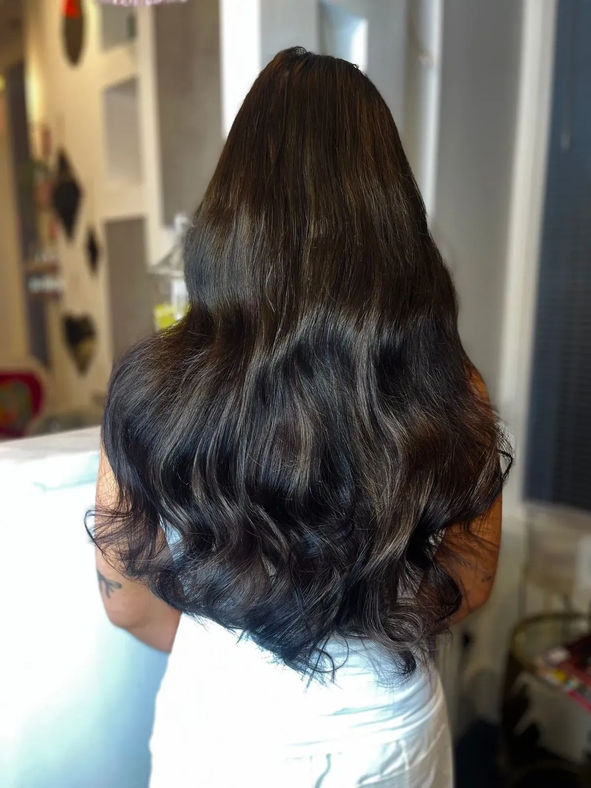 Blowouts image background image