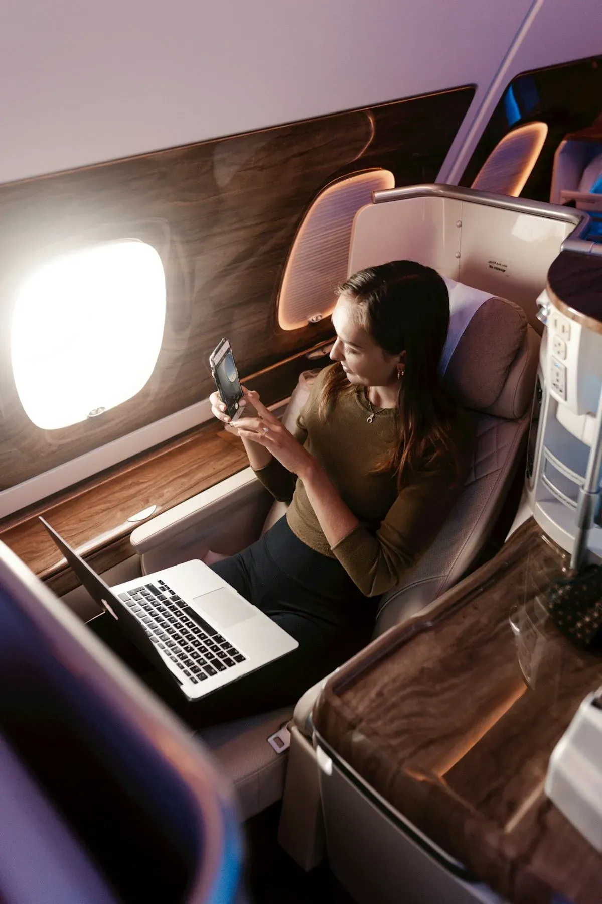 Corporate travel management image