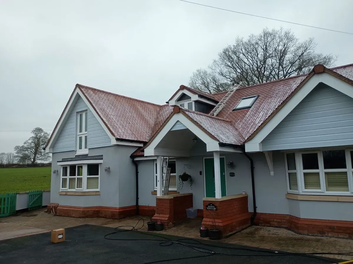 Bright and clean roof in Redditch after professional service