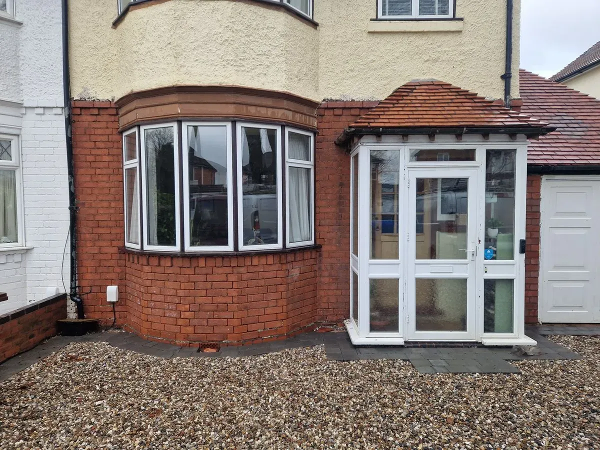 Local business receiving window cleaning in Redditch