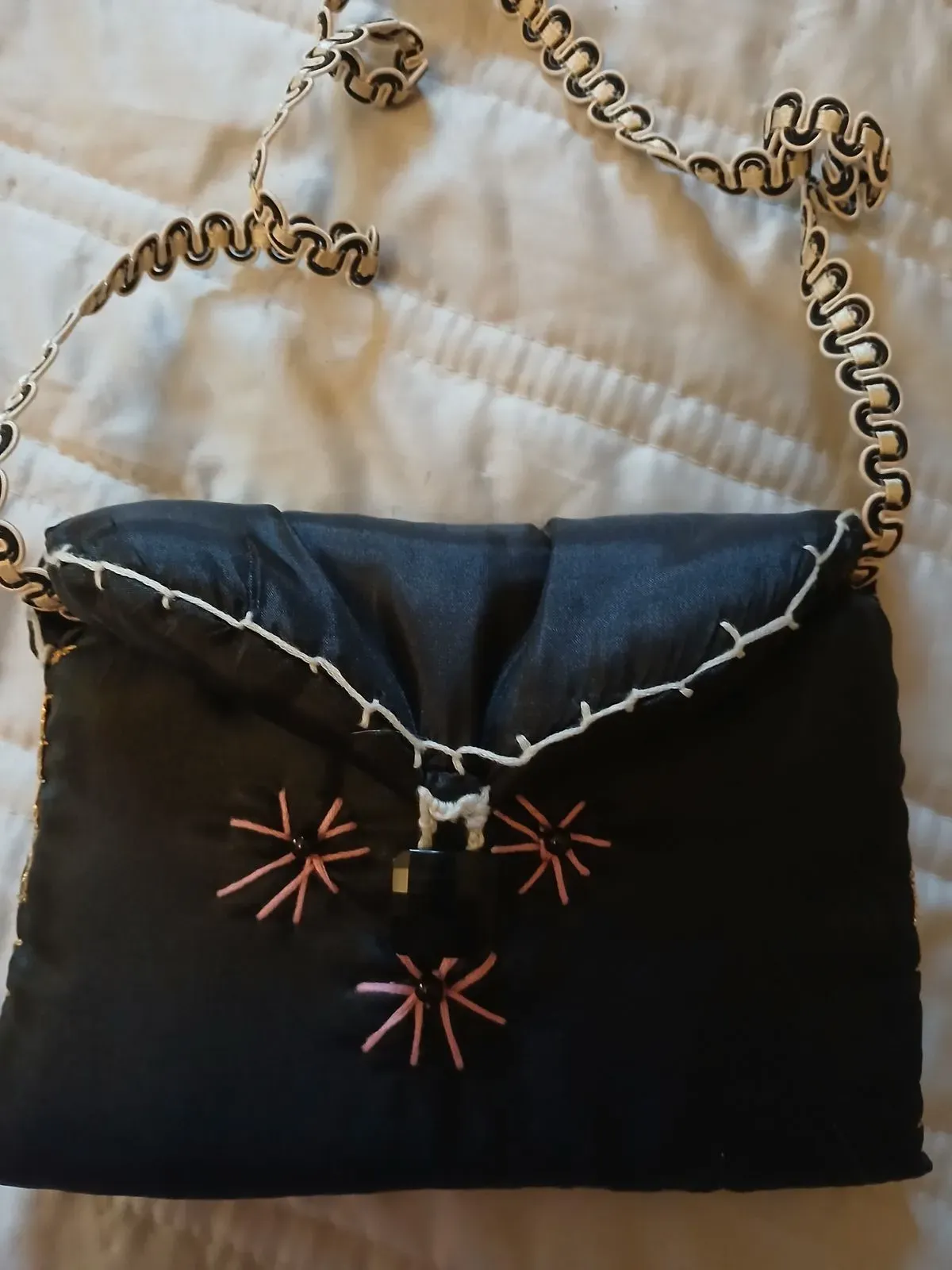 pink star stitch bag thumbnail image