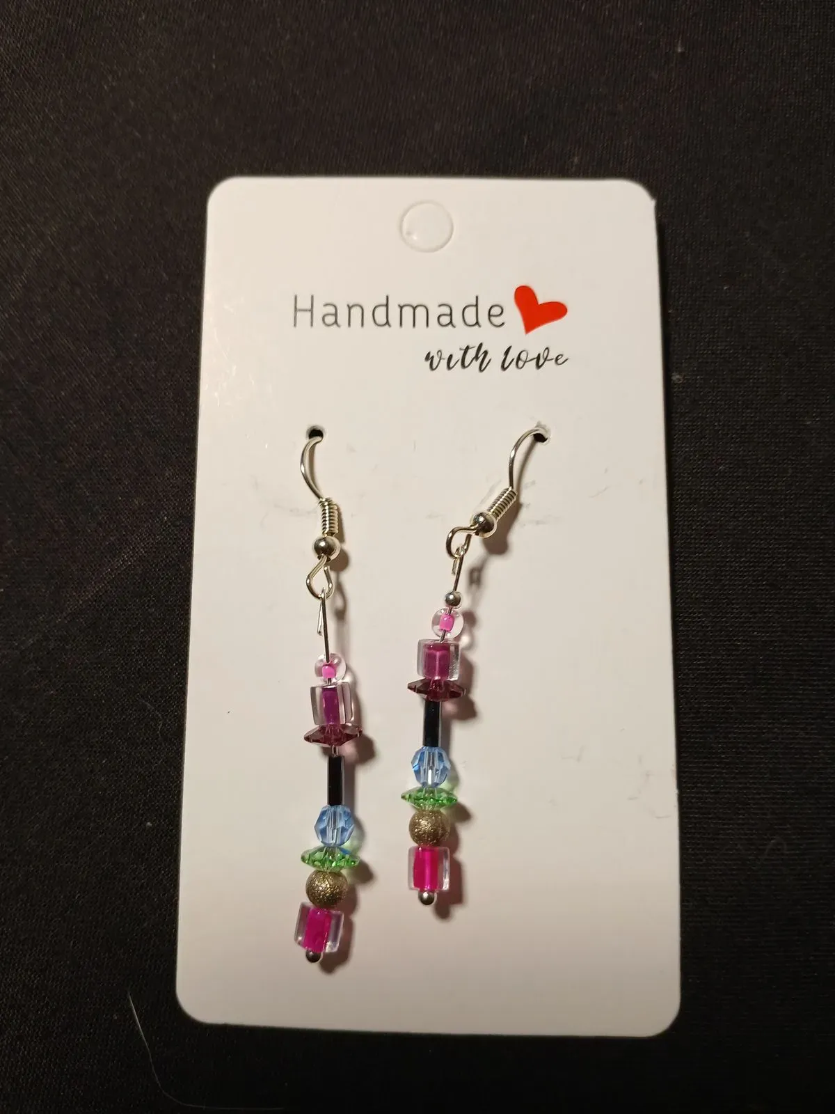 small pink square bead thumbnail image