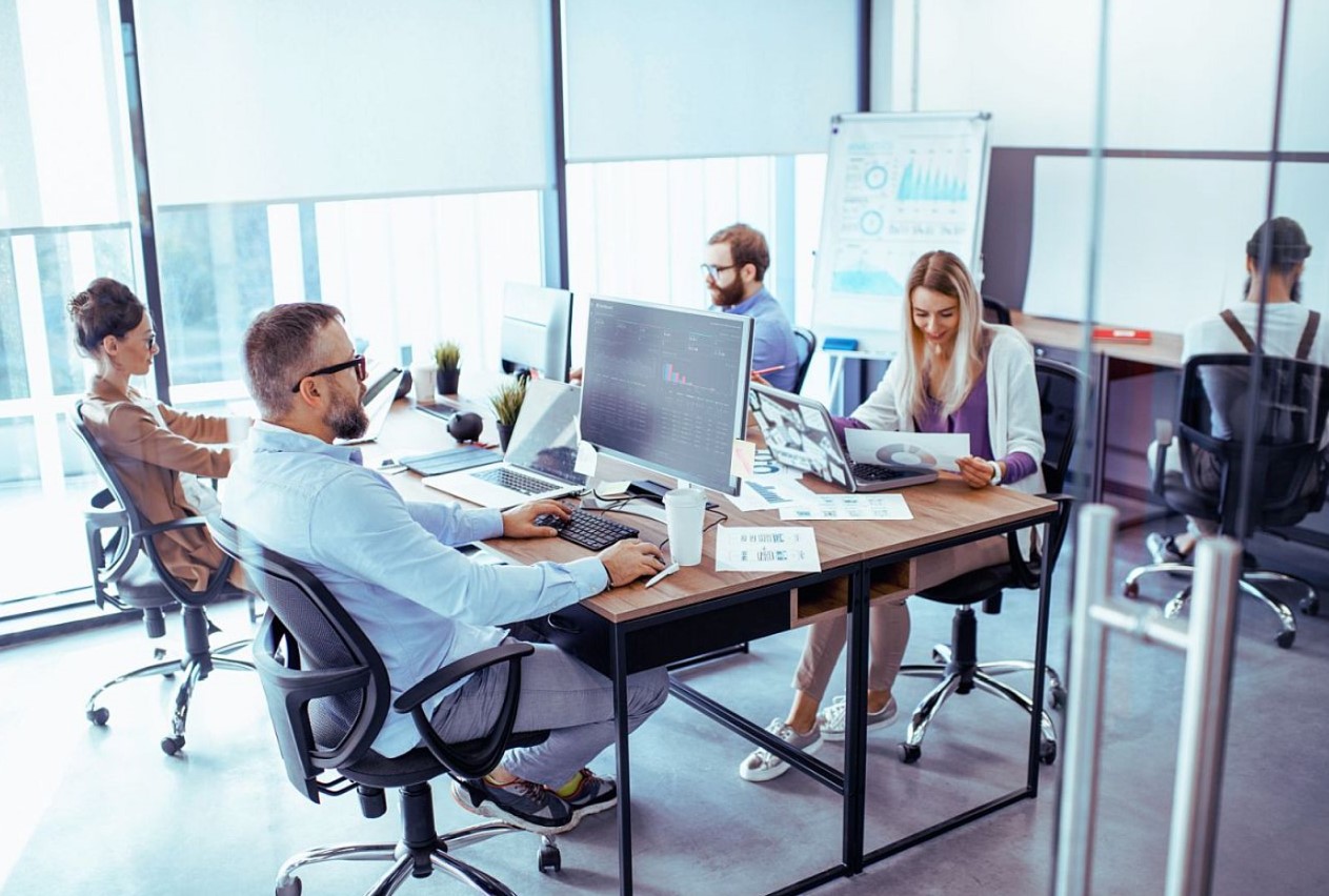 Salesforce Experience Cloud: A Comprehensive Platform.