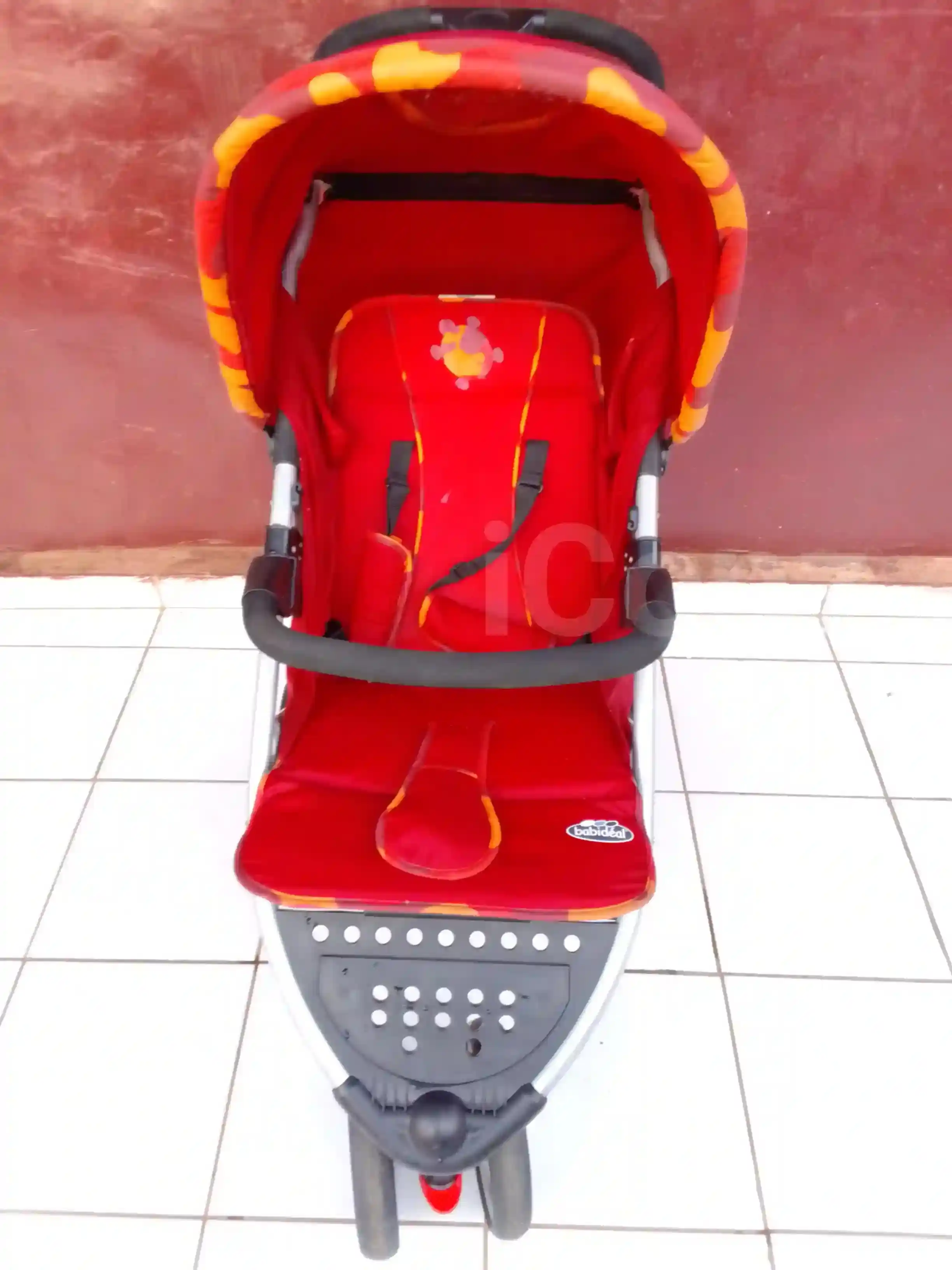 Poussettes pour bébé - Maclaren - Yaounde 2