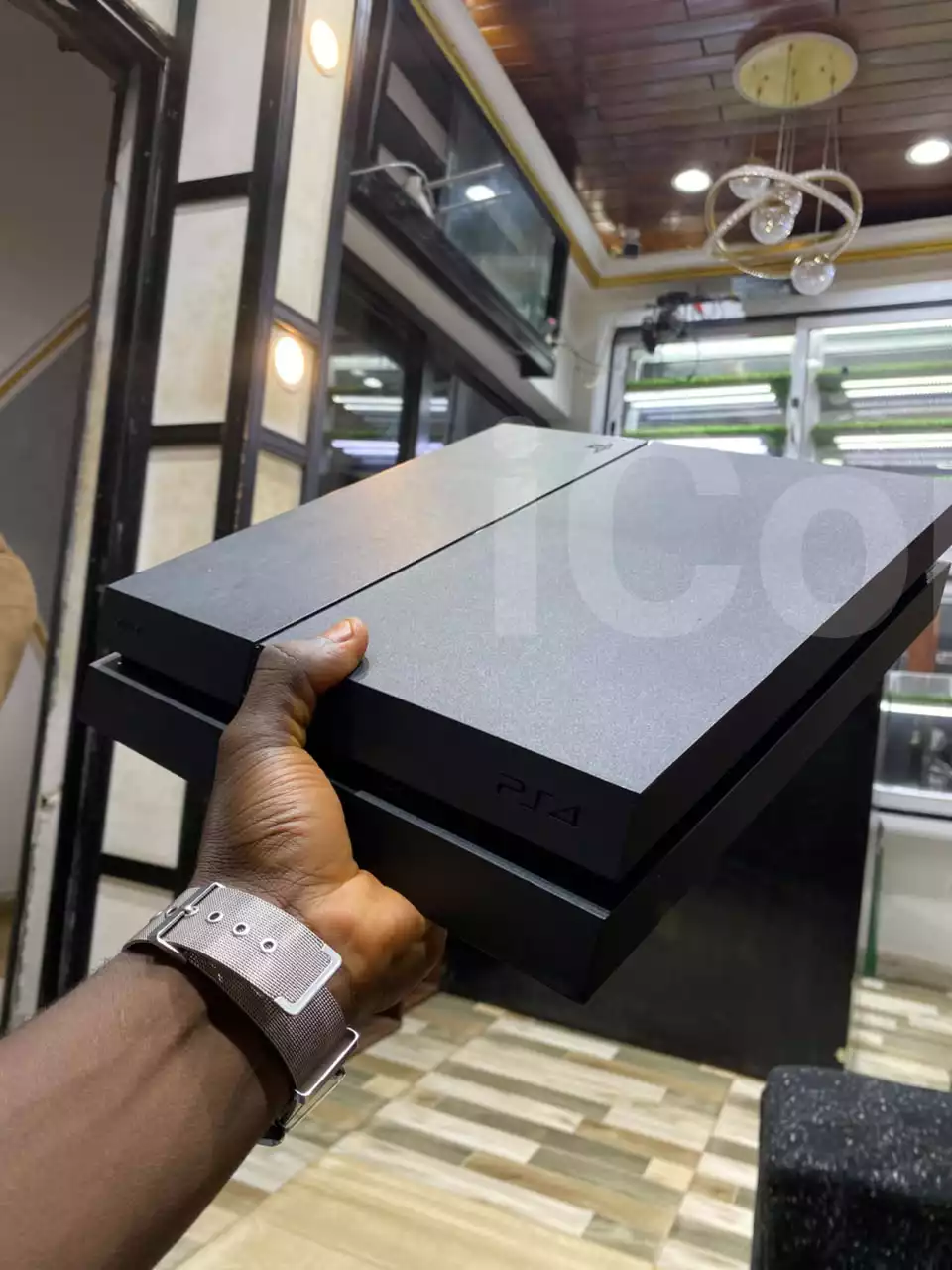 Playstation 4 standard - Sony PlayStation 4 - Yaounde