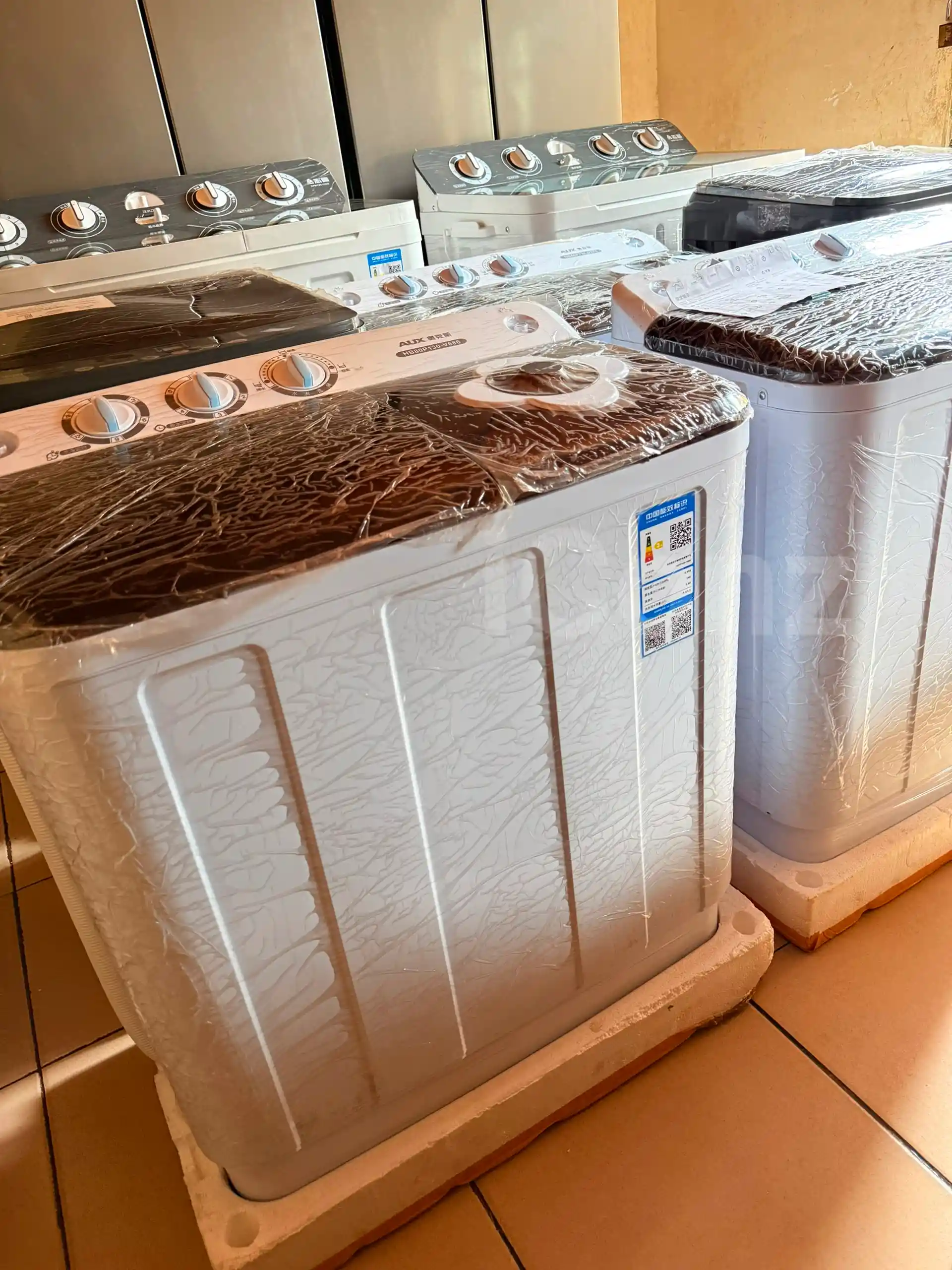 AUX Twin tub washing machine - Washing Machines - Bamenda 2
