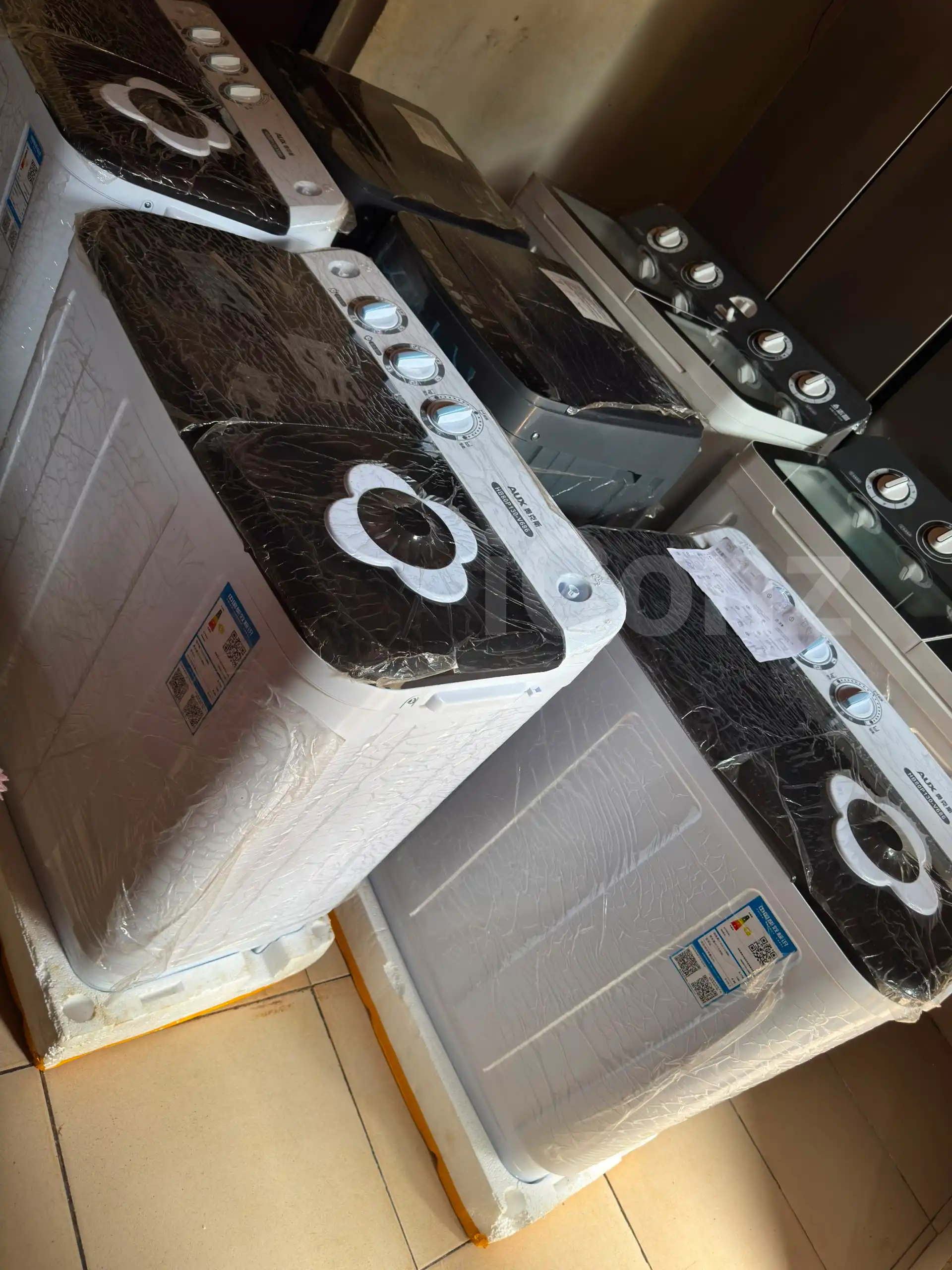 AUX Twin tub washing machine - Washing Machines - Bamenda 3