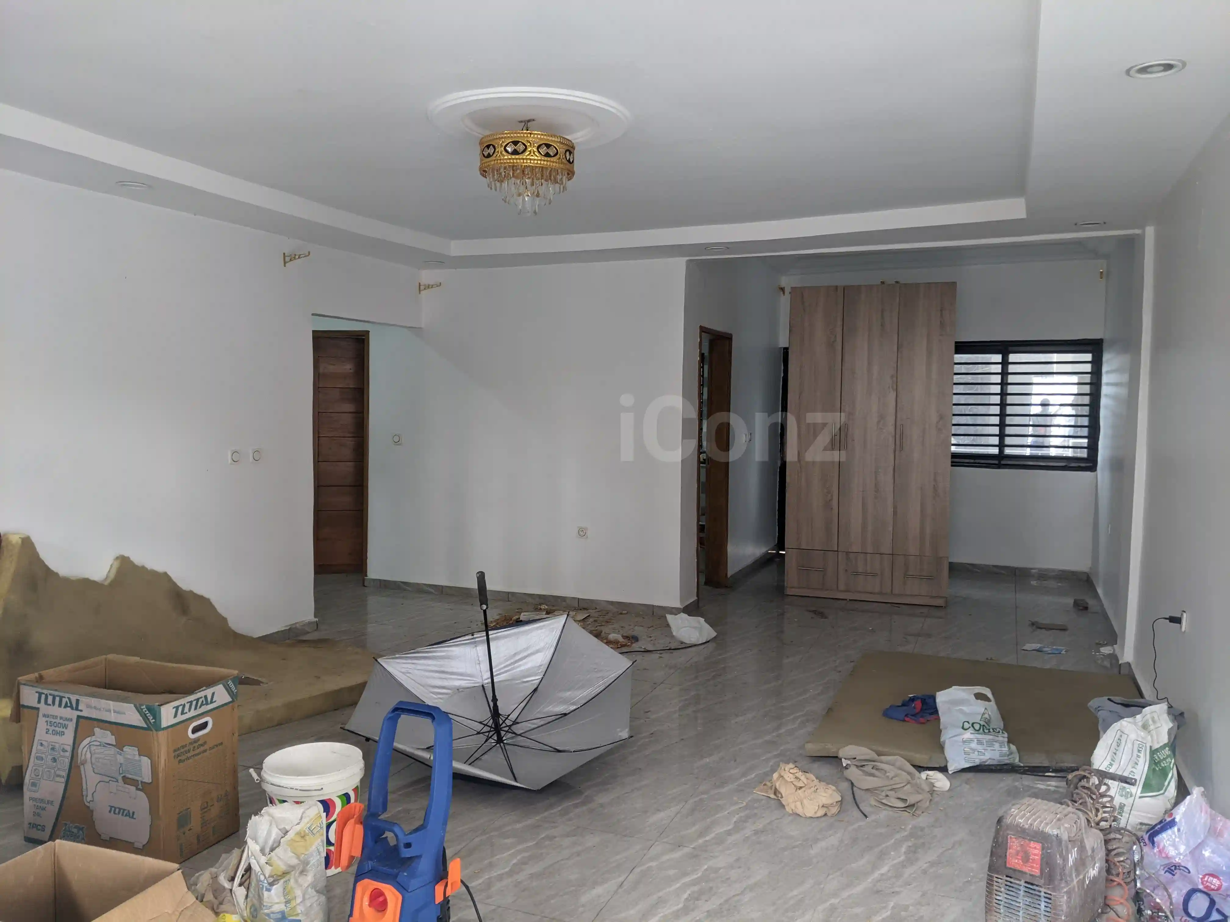 LUXURY THEMED 2B/3T APARTMENT - Apartment - Buea 2