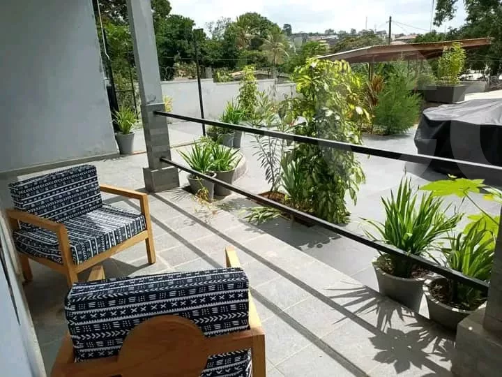 DUPLEX À VENDRE DAMAS - Duplex - Yaounde 2