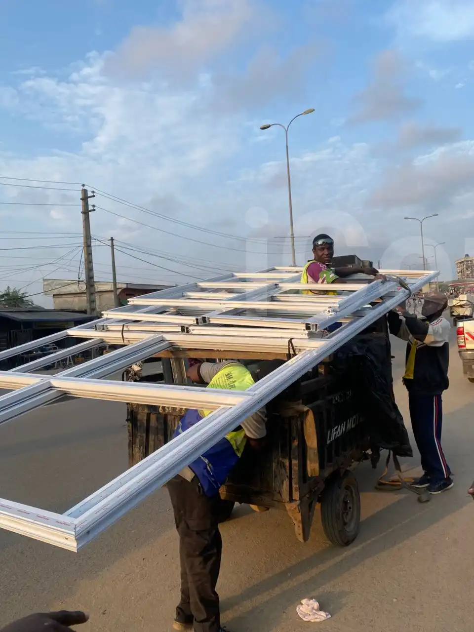Fenêtre coulissante - Tempered - Douala 4