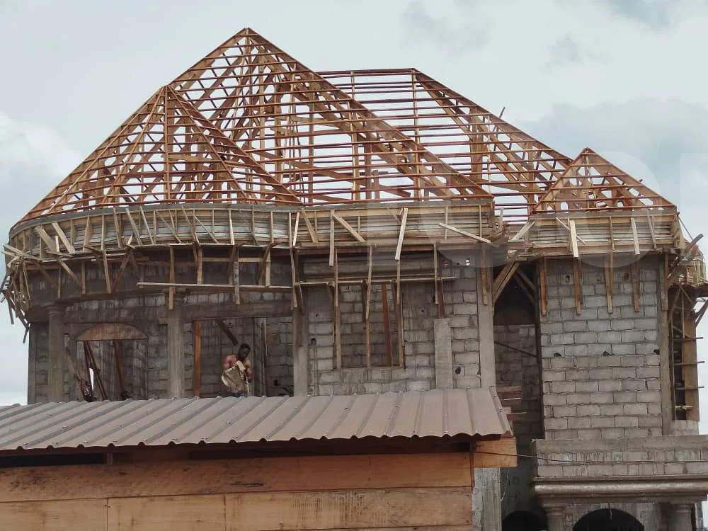 Tôle et accessoires - Roofing Materials - Nkongsamba 3