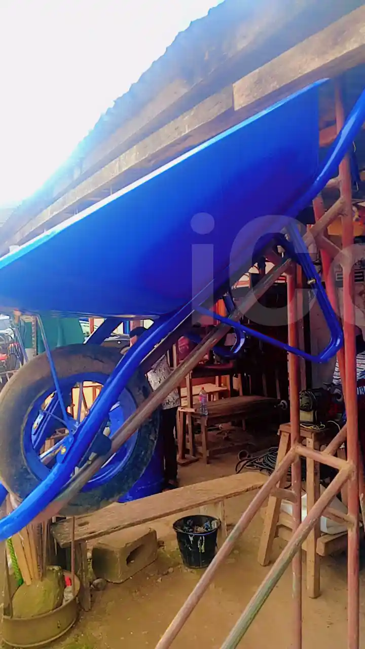 Wheelbarrow - Other - Kribi 2