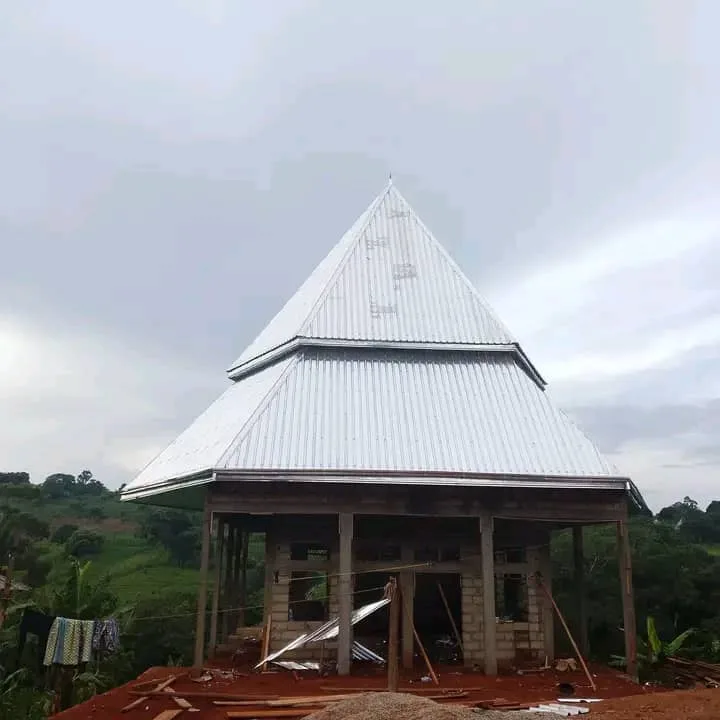 Usine de tôle et accessoires - Roofing Materials - Yaounde 2