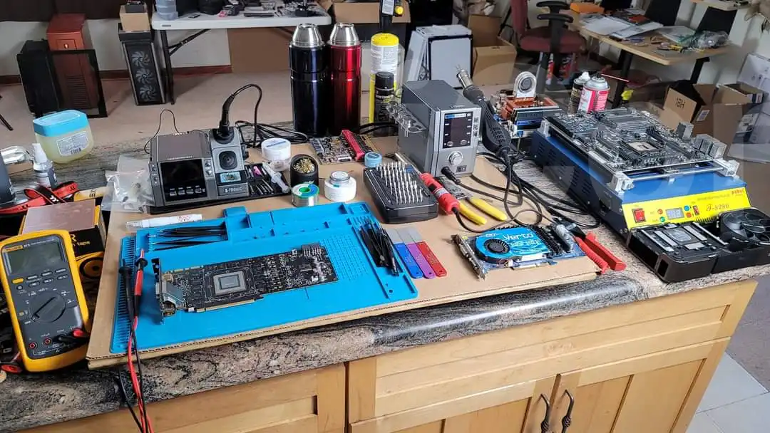 Computer hardware engineering - Douala