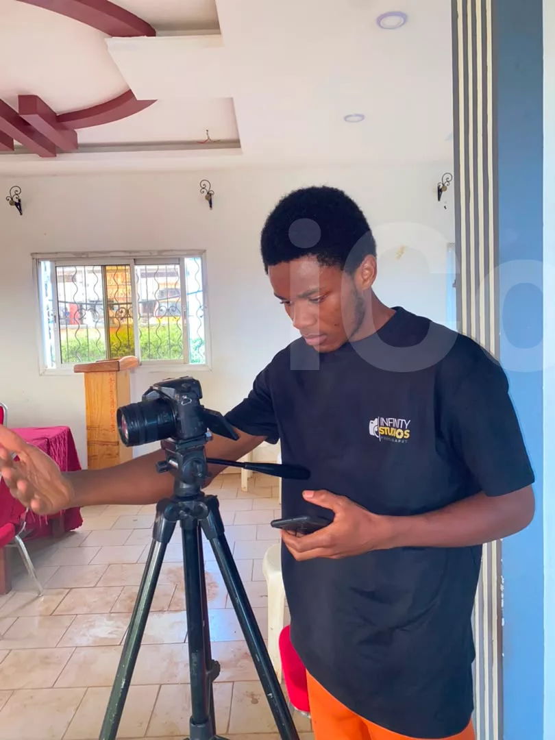 Photographie,vidéo infographie - Bafoussam 4
