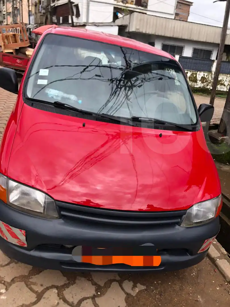 Hiace, 19places - Toyota - Douala 2