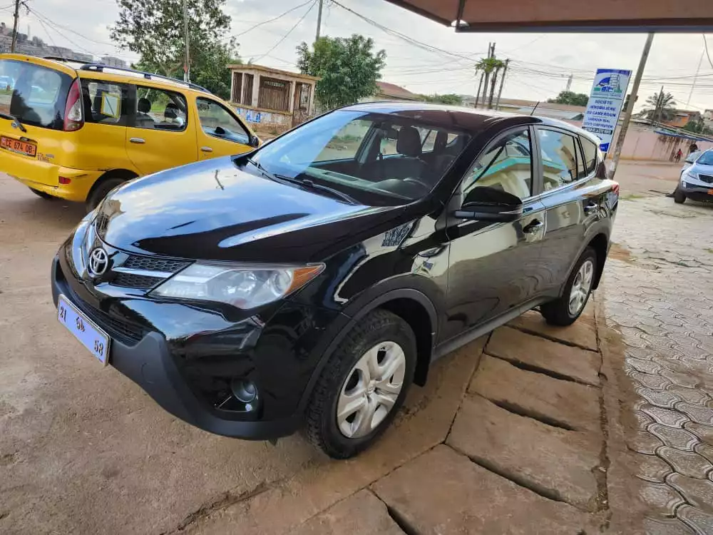 Toyota rav4 année 2015 - Toyota - Yaounde 4