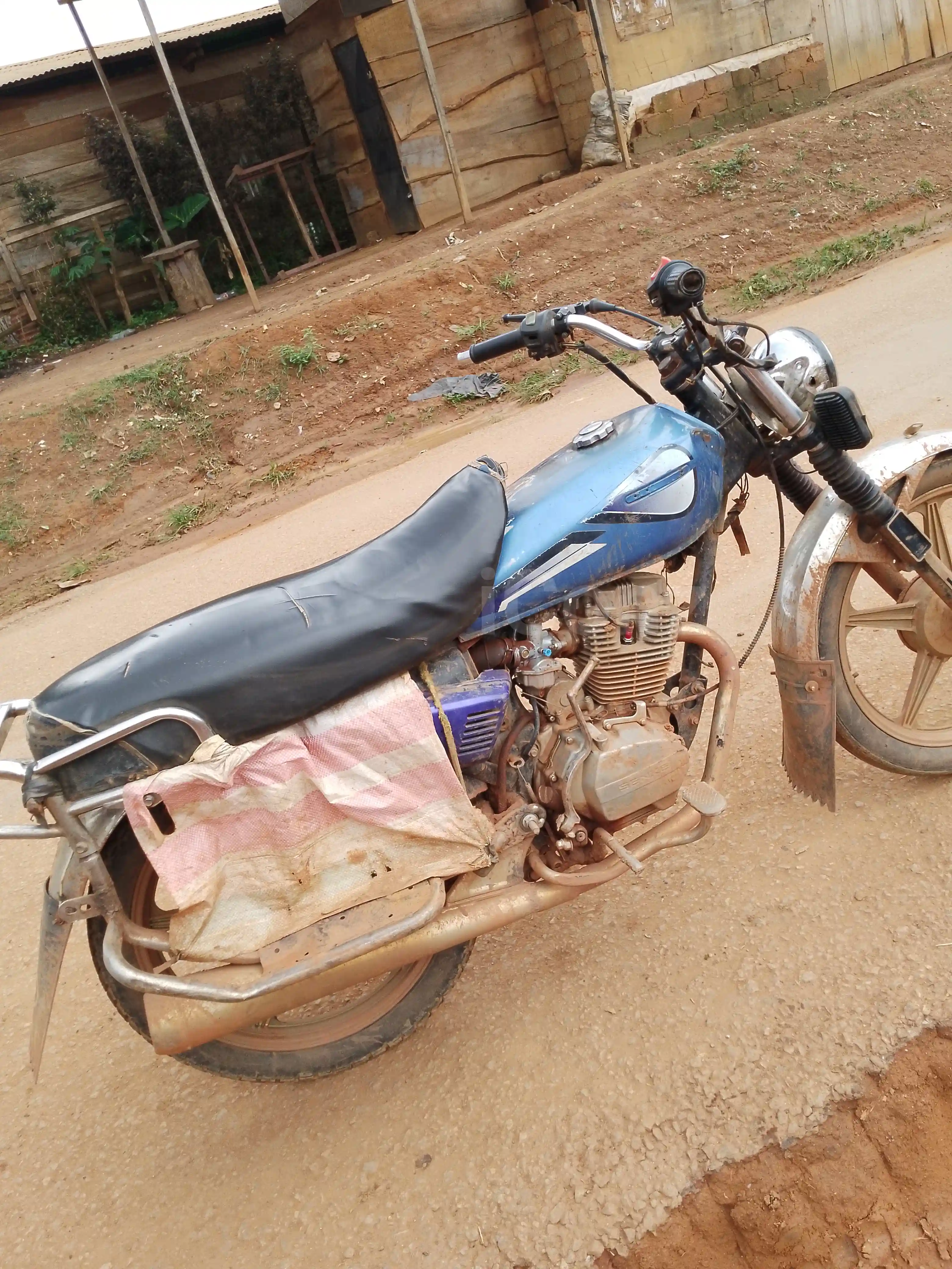 Encore en bon état - Senke - Yaounde