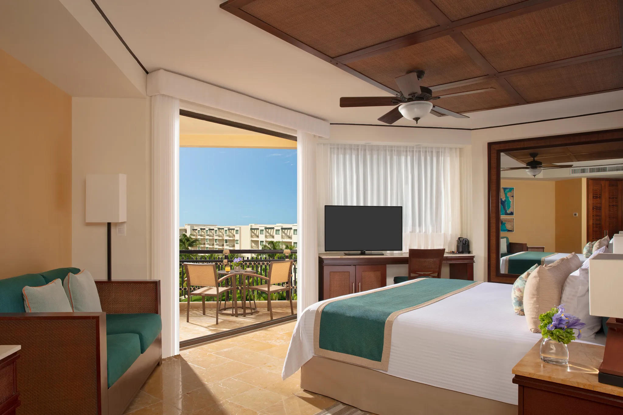 Preferred Club Tropical View