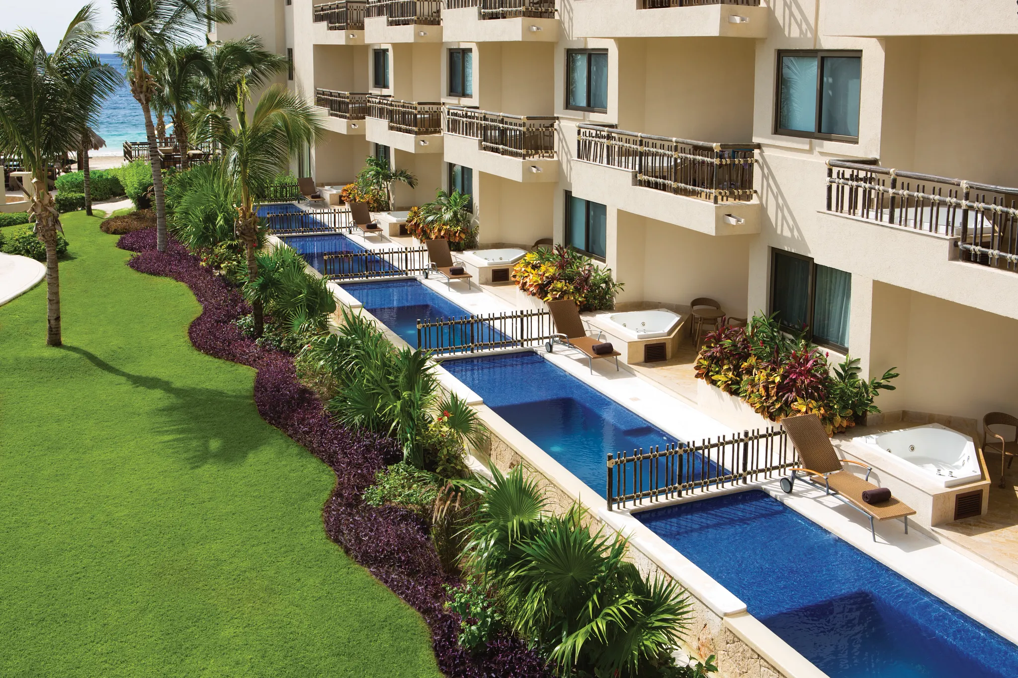 Preferred Club with Plunge Pool