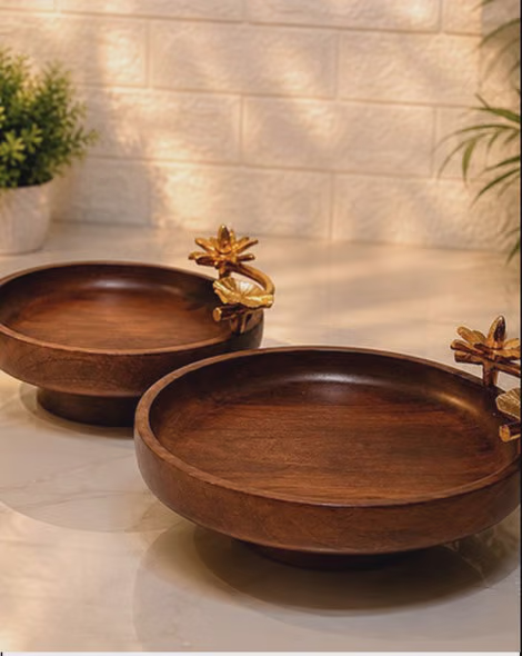 Round Wooden Decorative Tray with Metal Floral Handle