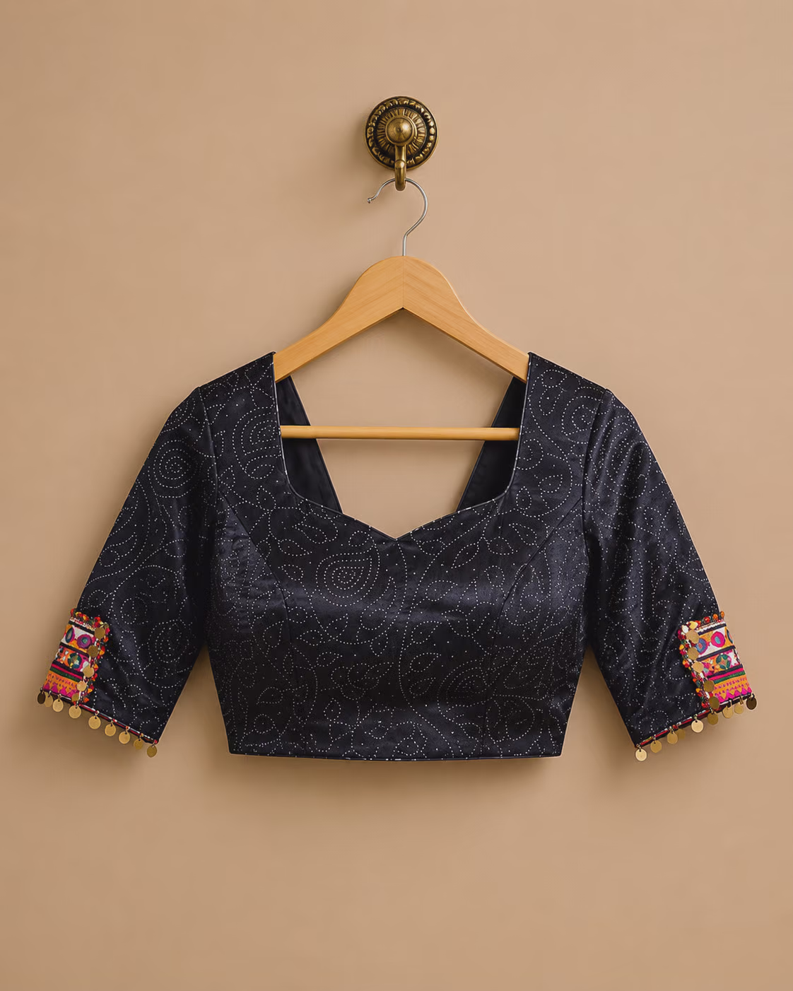 Black blouse featuring gamthi border
