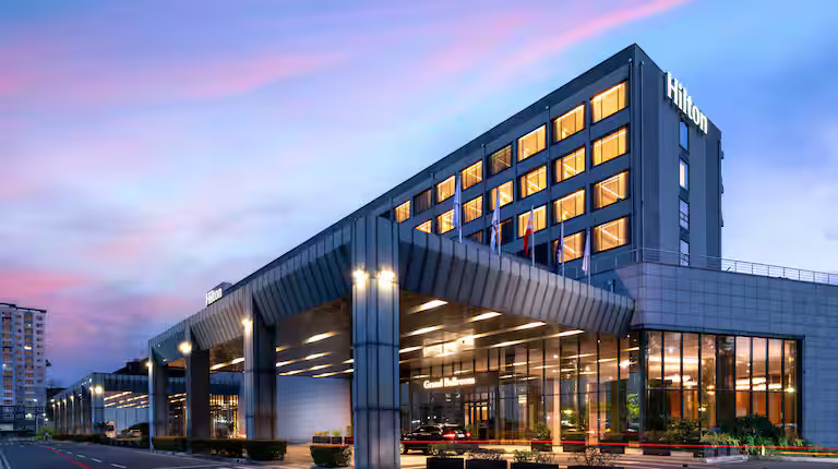 Hilton Clark Sun Valley Resort Exterior