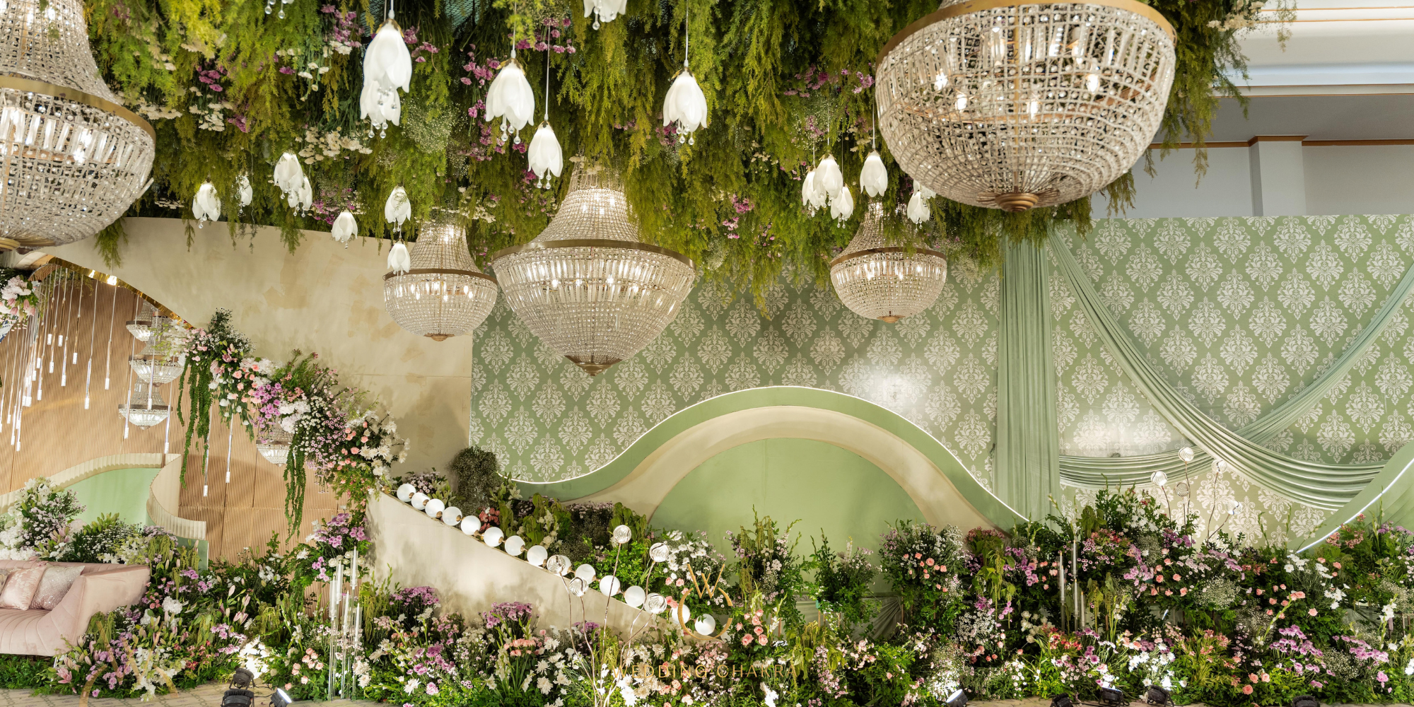 Niranjana & Siddhant reception design, gallery view 4