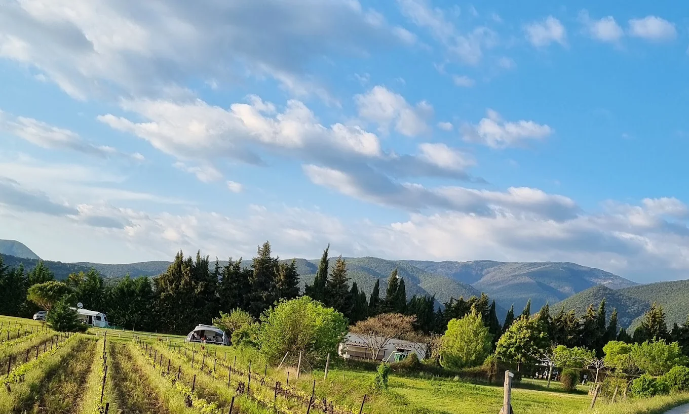 Les Cyprès – Gîte & Camping à la Ferme : photo 6 de l’hébergement