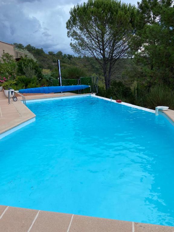 VILLA MARILIS photo 3