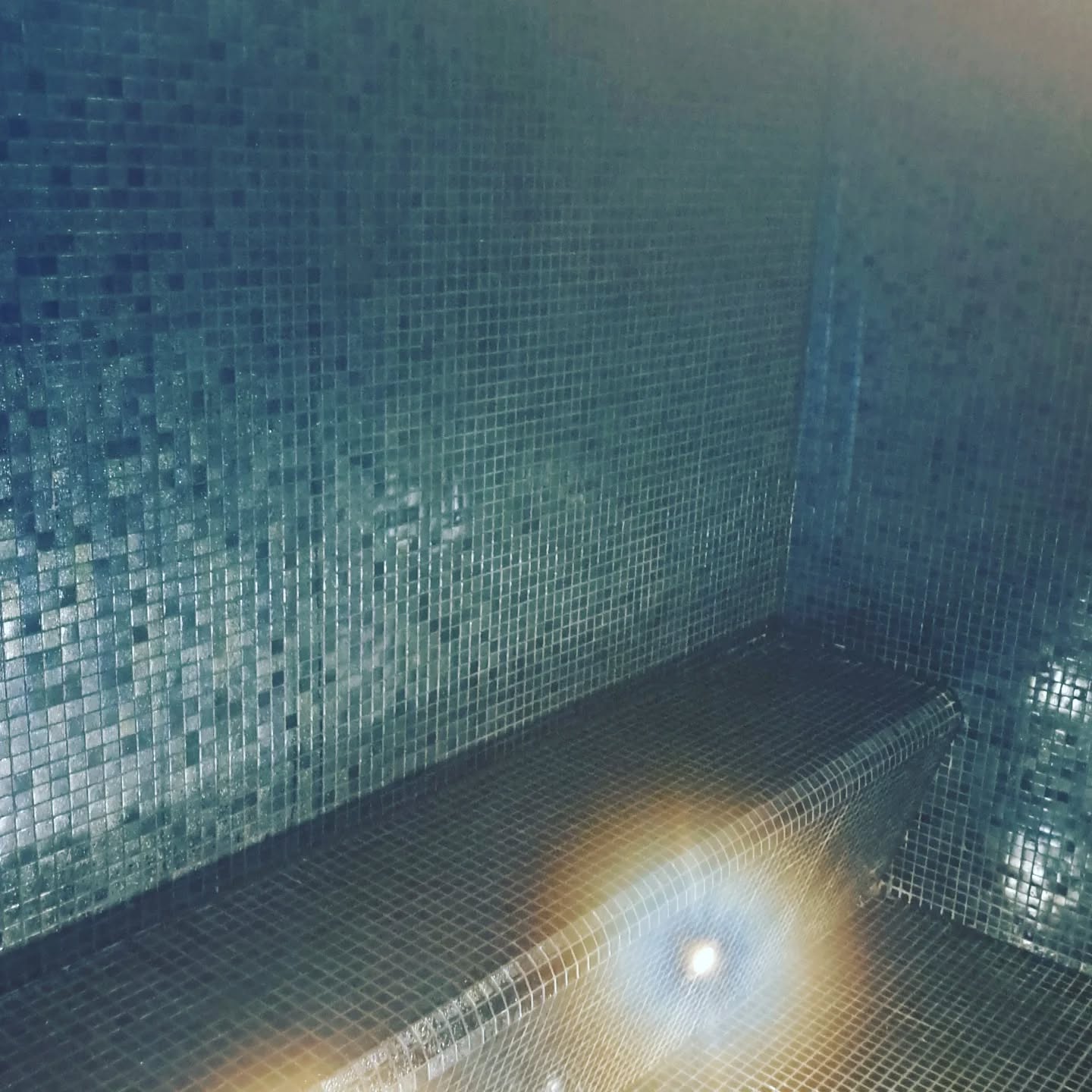 L'Eau Rêvée - Wellness & Spa, votre nouveau centre de bien-être à Lens (Belgique). Spa privatif : photo 2