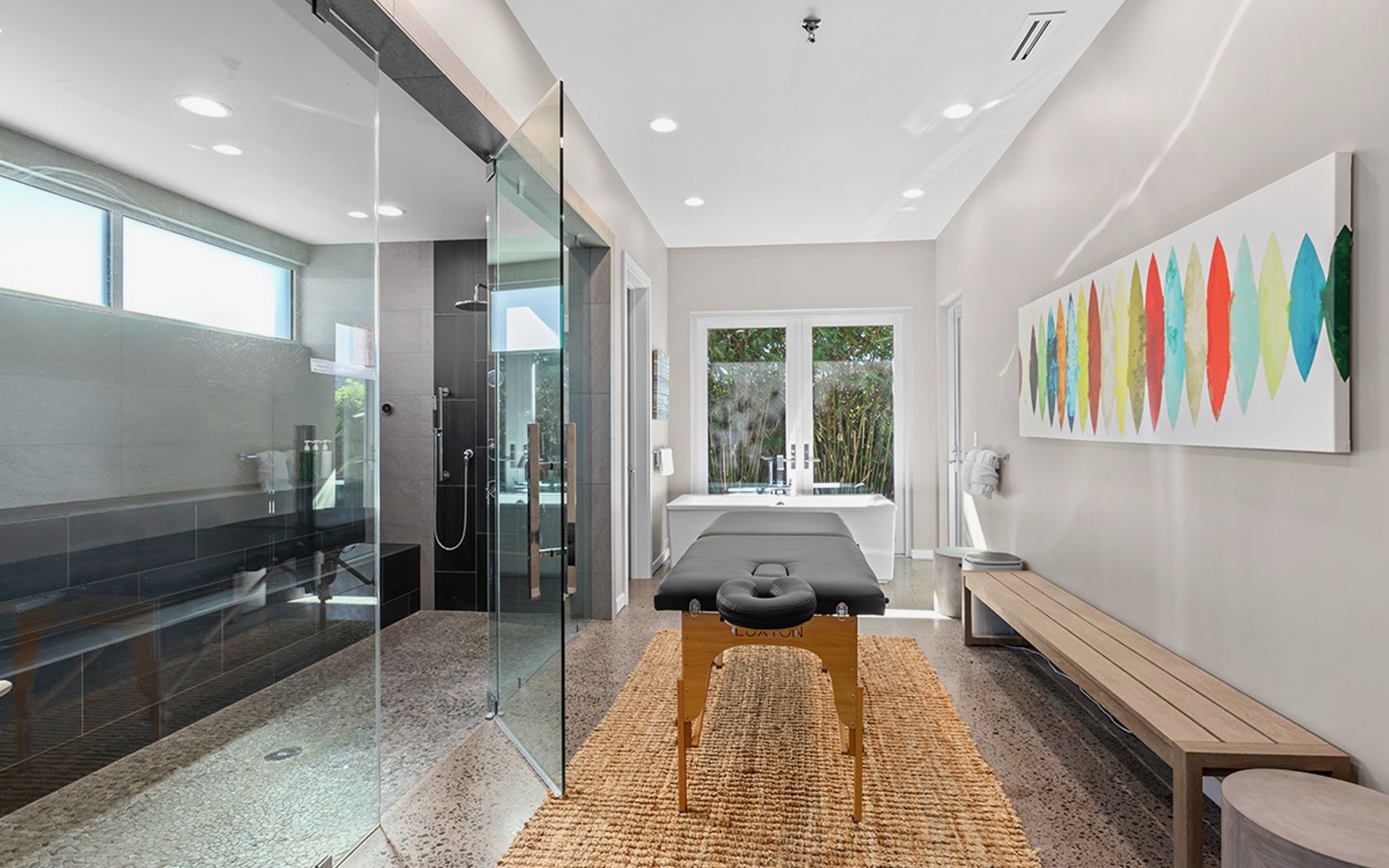 Luxury Hawaii 5-bedroom Home with Private 22m Pool & Sweeping Ocean Views photo 6